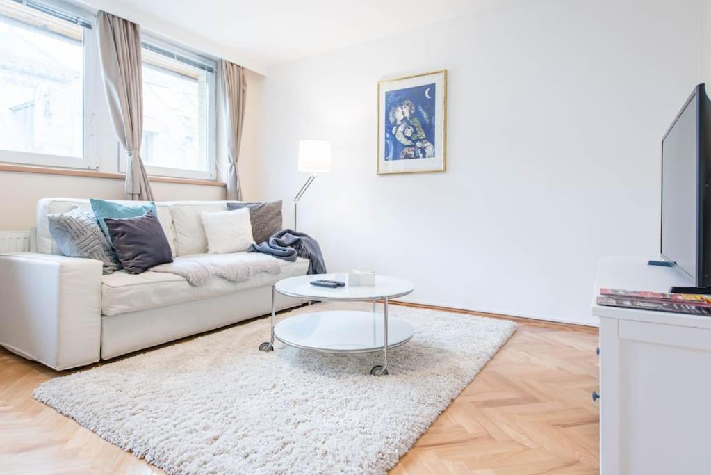 Venus Apartments - Renate Budapest Luaran gambar